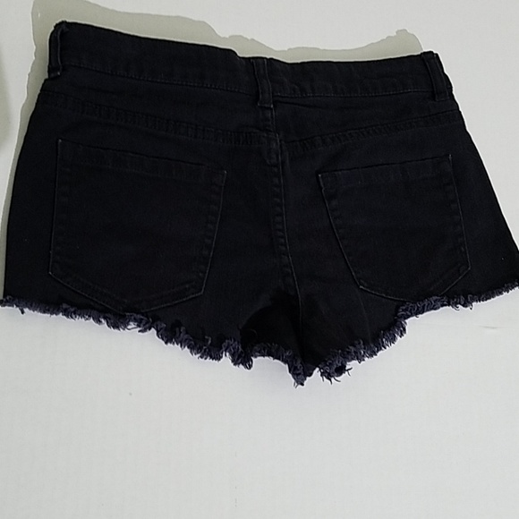 Forever 21 denim cutoffs shorts Women size(27) A17 - Picture 3 of 4